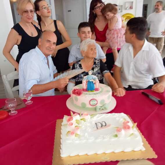 Ischitella in festa per nonna Maria: è la venticinquesima centenaria in paese