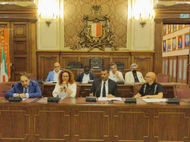 A Bari torna la “Festa del Mare”: dal 18 giugno al 2 settembre 13 appuntamenti con la grande musica