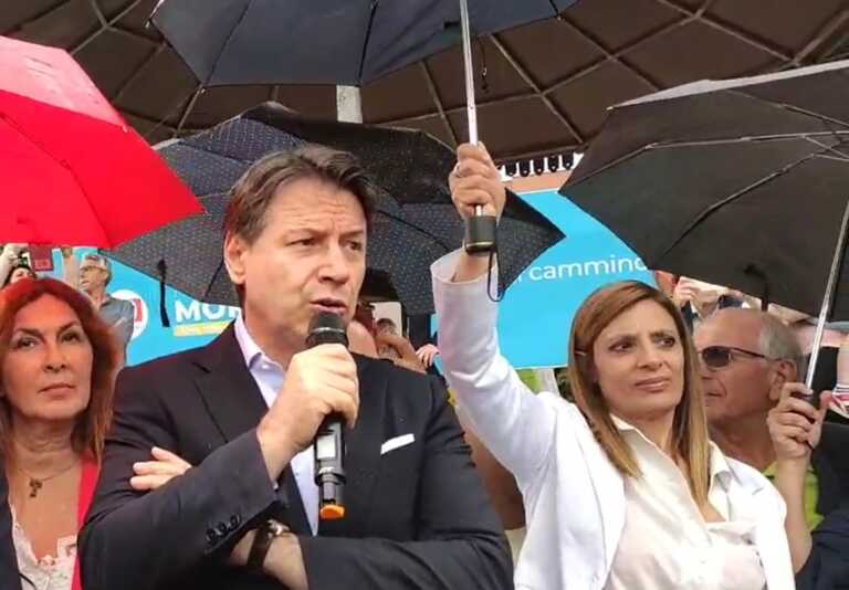 Comunali, Conte in Puglia: «È un voto che pesa a livello nazionale»
