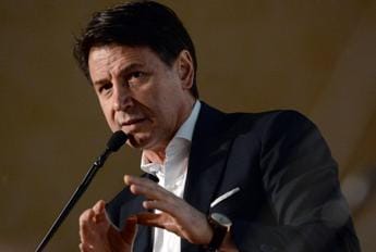 Galleria foto 'Conte da Mattarella, no ipotesi uscita dal governo' - foto 1