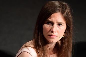 Galleria foto 'Corte Suprema e aborto Usa, Amanda Knox: “Torno in Italia”' - foto 1