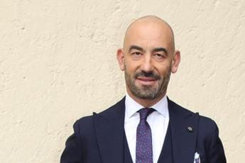 Galleria foto 'Covid, Bassetti vs Pregliasco e Ricciardi: “In Italia ascoltano solo i gufi”' - foto 1