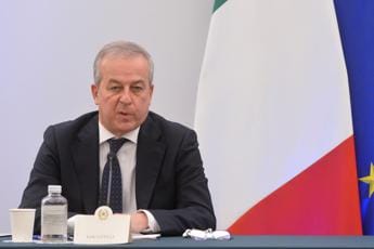 Galleria foto 'Covid Italia, Locatelli: “Aumento contagi per Omicron 5 e stop misure”' - foto 1