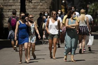 Galleria foto 'Covid oggi Italia, 83.555 nuovi casi e 69 morti: bollettino 28 giugno' - foto 1
