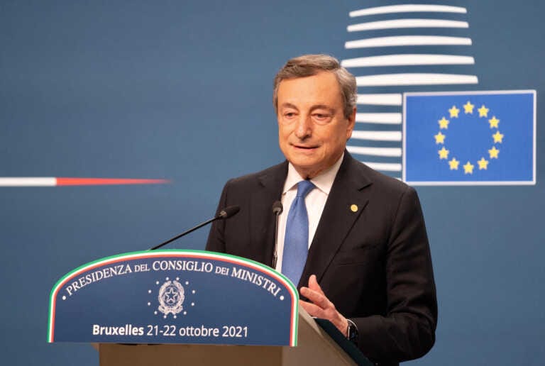 Draghi al termine del Consiglio europeo sulle misure da adottare contro la Russia: «Soddisfatto sulle sanzioni»