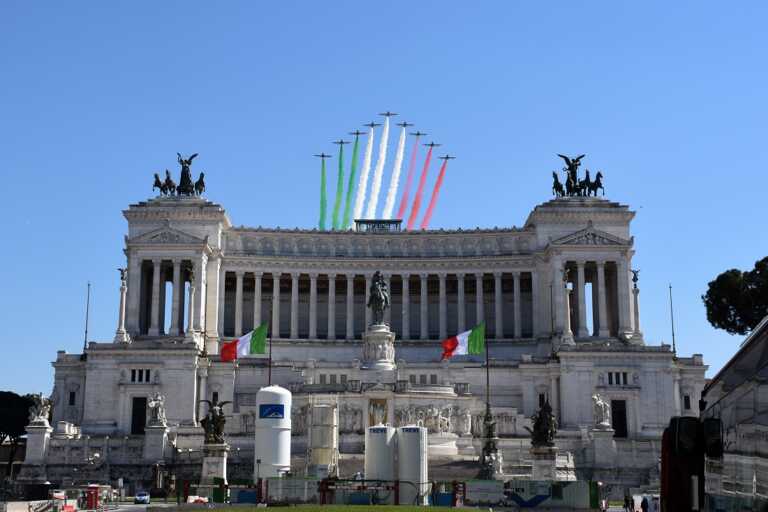 Festa della Repubblica, il messaggio di Mattarella ai Prefetti: «Servono riforme per fortificare il Pnrr»