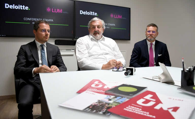 Accordo Deloitte-Lum per ricerca e formazione. Emiliano: «Grande chance per la Puglia» – VIDEO