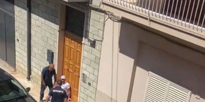 Conversano, ruba in un appartamento ma i vicini allertano i carabinieri: arrestato 35enne barese