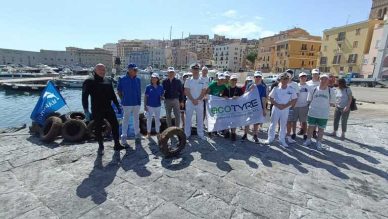 Gaeta, raccolti 1000 kg di Pneumatici Fuori Uso in mare e a terra