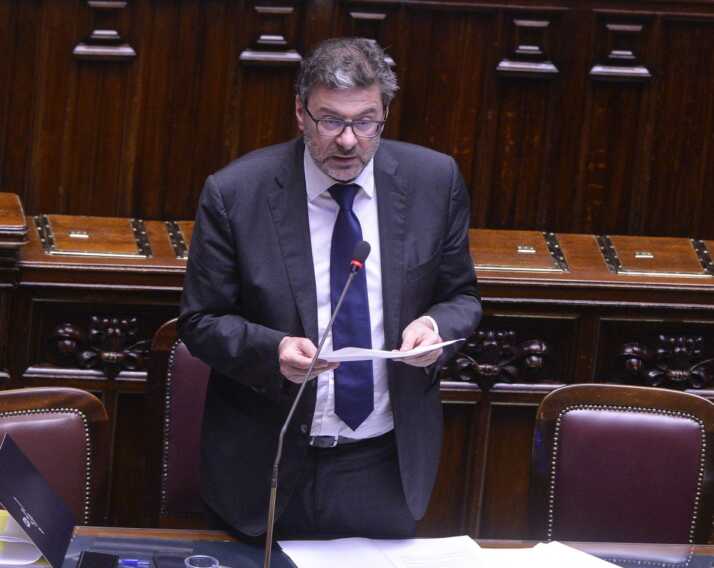 Galleria foto 'Giorgetti “Individuare altre misure contro il caro-carburanti”' - foto 1