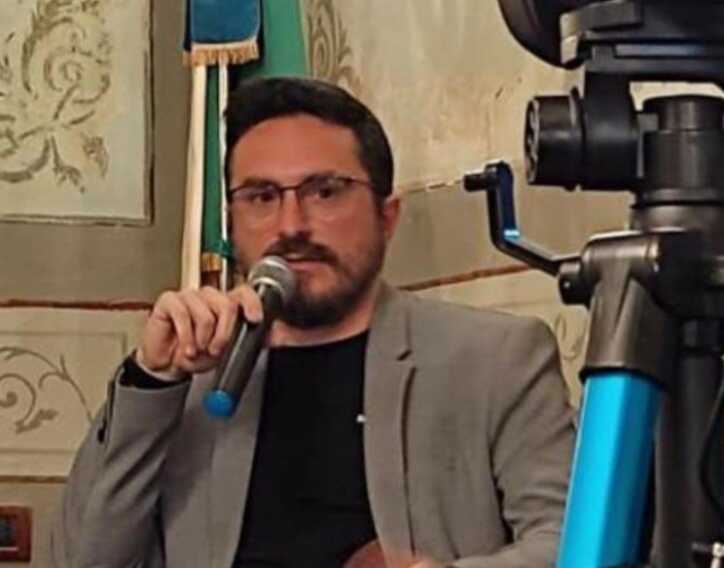 Galleria foto 'Foggia, restituito lo smartphone al giornalista che pubblicò il video di un agguato' - foto 1