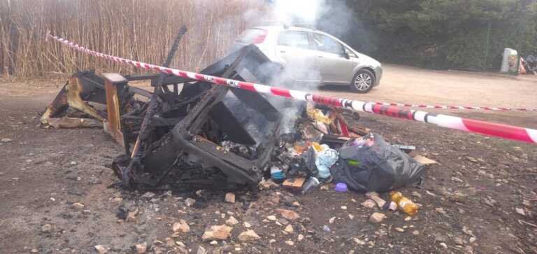 Sorpreso mentre dava fuoco a rifiuti speciali in campagna: denunciato un 60enne barese Sorpreso mentre dava fuoco a rifiuti speciali in campagna: denunciato un 60enne barese