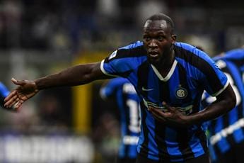 Galleria foto 'Inter, Lukaku sbarca a Milano: “Troppo contento”' - foto 1