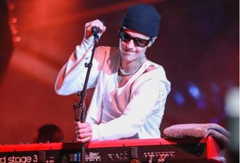 Justin Bieber rimanda tre concerti: “Mia malattia è peggiorata”