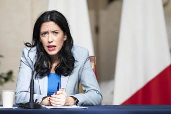Galleria foto 'M5S, sfogo di Azzolina “Tra Conte e Grillo scontri continui”' - foto 1