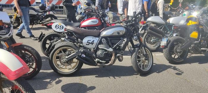 Oltre 200 motociclisti da 10 Paesi diversi alla Milano-Taranto 2022