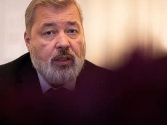 Galleria foto 'Muratov vende medaglia Nobel: 103,5 milioni di dollari a profughi Ucraina' - foto 1