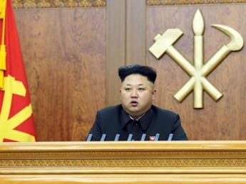 Galleria foto 'Nato, Pyongyang: “Pericoloso preludio a versione asiatica dell’Alleanza”' - foto 1