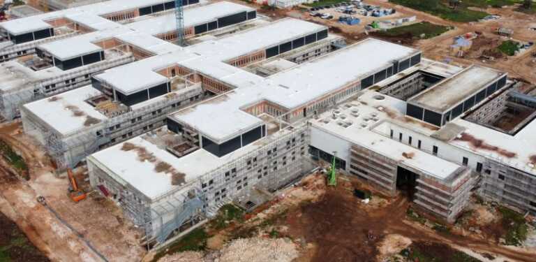 Ospedale Monopoli-Fasano, ultimato il 51% delle opere previste: «Avanti secondo il cronoprogramma» 