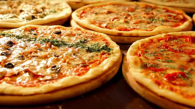 Galleria foto 'Pizzerie, la Lombardia sorpassa la Campania' - foto 1