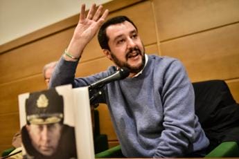Galleria foto 'Poroshenko a Salvini: “Non ti fidare di Putin, ci vuole morti”' - foto 1