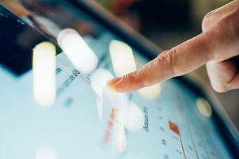Rapporto Censis, per italiani il digitale migliora la vita ma 6 su 10 temono cyber-sicurezza
