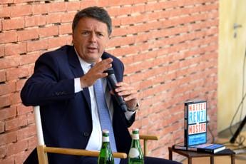 Galleria foto 'Renzi denuncia, ancora minacce di morte sul web' - foto 1