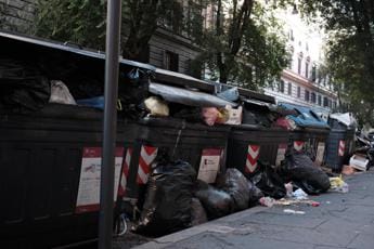Emergenza rifiuti in città: firmato il nuovo piano