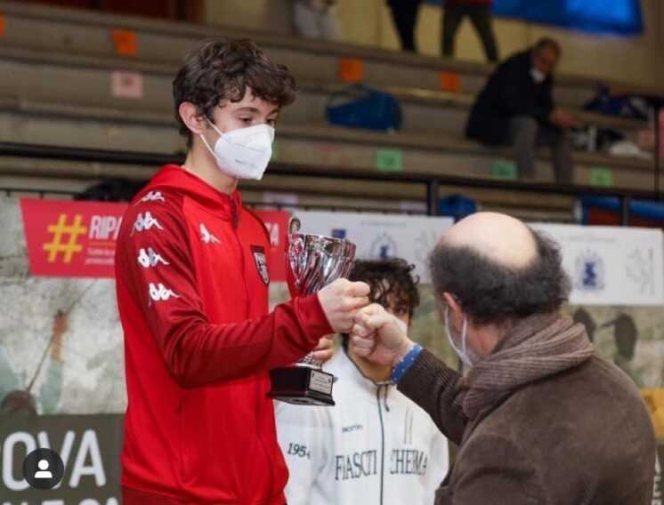 Incetta di medaglie per la scherma foggiana ai campionati nazionali