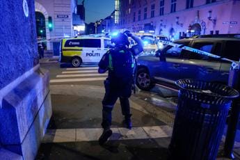 Galleria foto 'Sparatoria in discoteca a Oslo durante il Pride, due morti' - foto 1