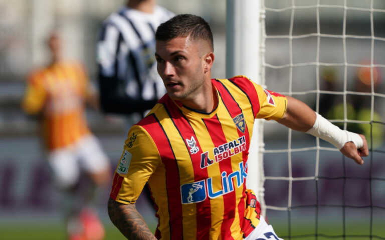 Lecce, Strefezza vicino al Torino: i granata hanno messo gli occhi sul centrocampista giallorosso