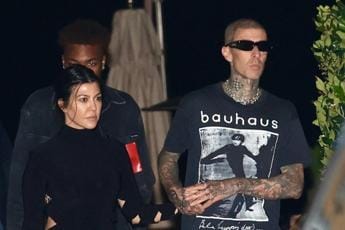 Galleria foto 'Travis Barker ricoverato d’urgenza in ospedale' - foto 1