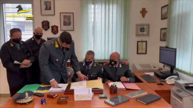Galleria foto 'Truffa con bonus edilizi, beni per 772 milioni sequestrati in Campania' - foto 1