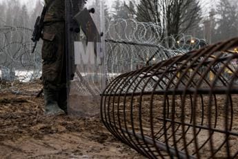 Galleria foto 'Ucraina, Bielorussia: al via esercitazioni vicino al confine' - foto 1