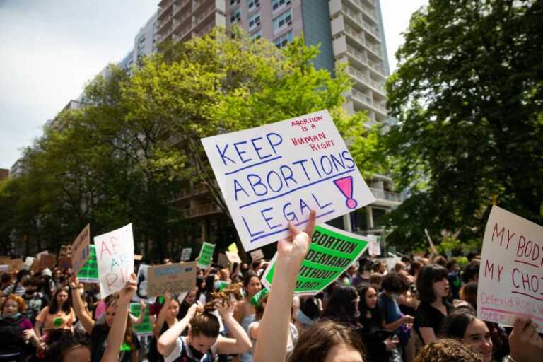 Galleria foto 'Usa, Corte Suprema abolisce la sentenza sul diritto all’aborto' - foto 1