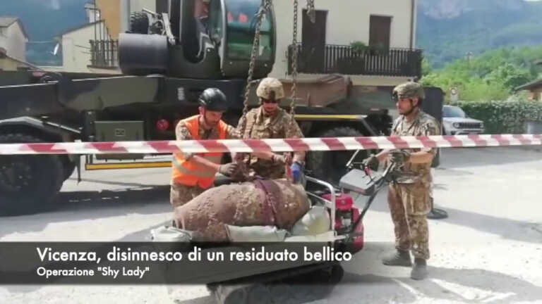 Galleria foto 'Vicenza, disinnescato un residuato bellico' - foto 1