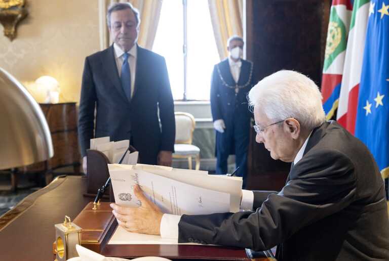 Mattarella scioglie le Camere: «Nessuna prospettiva di nuova maggioranza»
