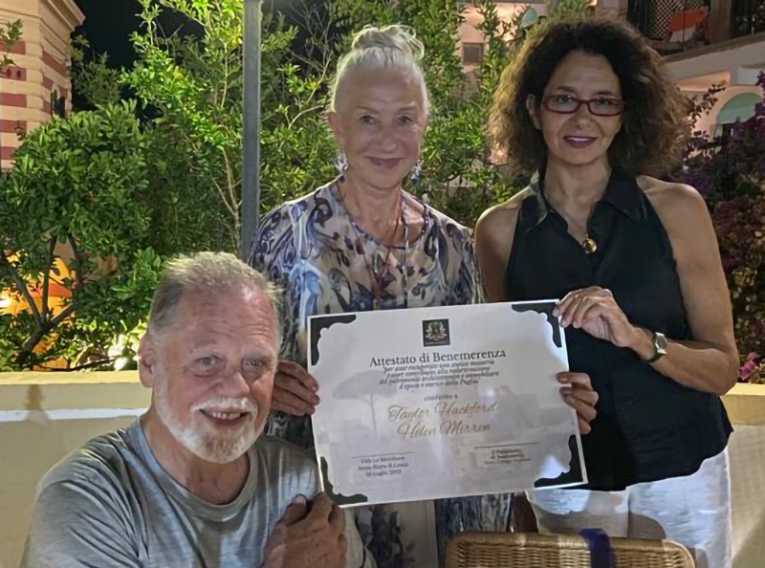 «Valorizza il patrimonio pugliese»: benemerenza per Hellen Mirren