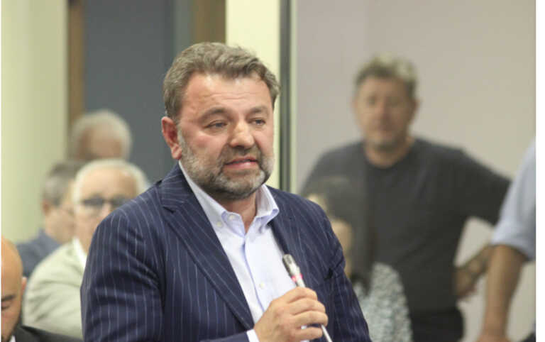 Politica, M5S Matera chiede le dimissioni del consigliere regionale Piergiorgio Quarto