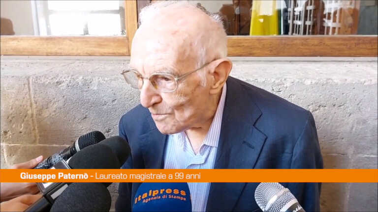 Galleria foto 'A 99 anni si laurea in Filosofia a Palermo' - foto 1