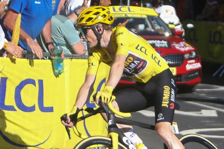 Galleria foto 'Acuto di Houle al Tour, Vingegaard rimane in giallo' - foto 1