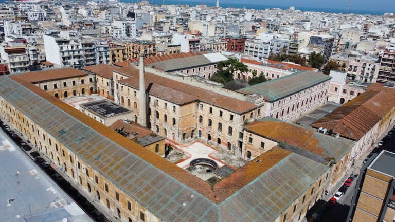Galleria foto 'Bari, il Comune cerca 21 milioni in 3 anni: proprietà in vendita' - foto 1