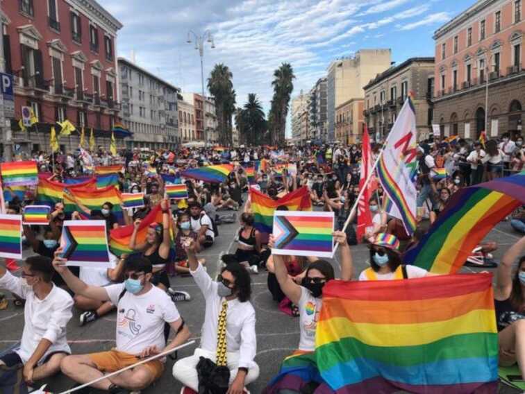 A Bari è tempo di Pride: tutte le limitazioni al traffico per la giornata di domani