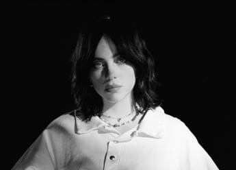 Galleria foto 'Billie Eilish pubblica a sorpresa i nuovi brani acustici ‘Tv’ E ‘The 30th’' - foto 1