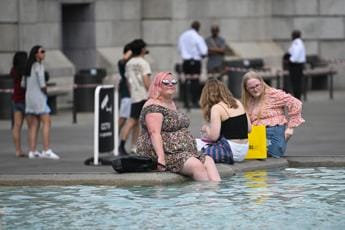 Galleria foto 'Caldo estremo in Gran Bretagna, è emergenza nazionale' - foto 1