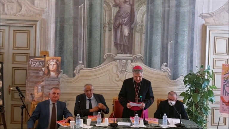 Galleria foto '“Canto contro la peste”, a Palermo il festino di Santa Rosalia' - foto 1