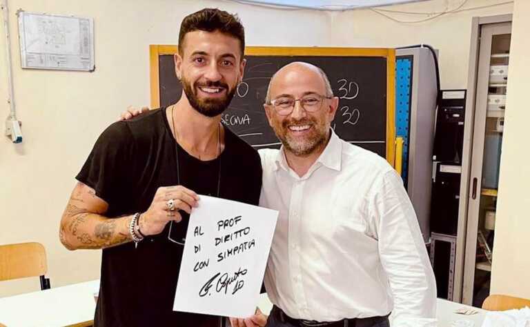 Caputo si diploma con 81. Il prof: «Vero bomber che fa gol anche agli esami di Stato»
