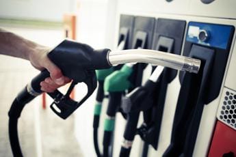 Galleria foto 'Carburanti, prezzi in calo sulla rete' - foto 1