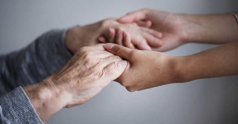 Galleria foto 'La Regione Puglia istituisce il registro dei caregiver delle persone con disabilità' - foto 1