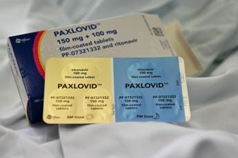 Galleria foto 'Covid, antivirale Paxlovid: negli Usa prescrivibile in farmacia' - foto 1